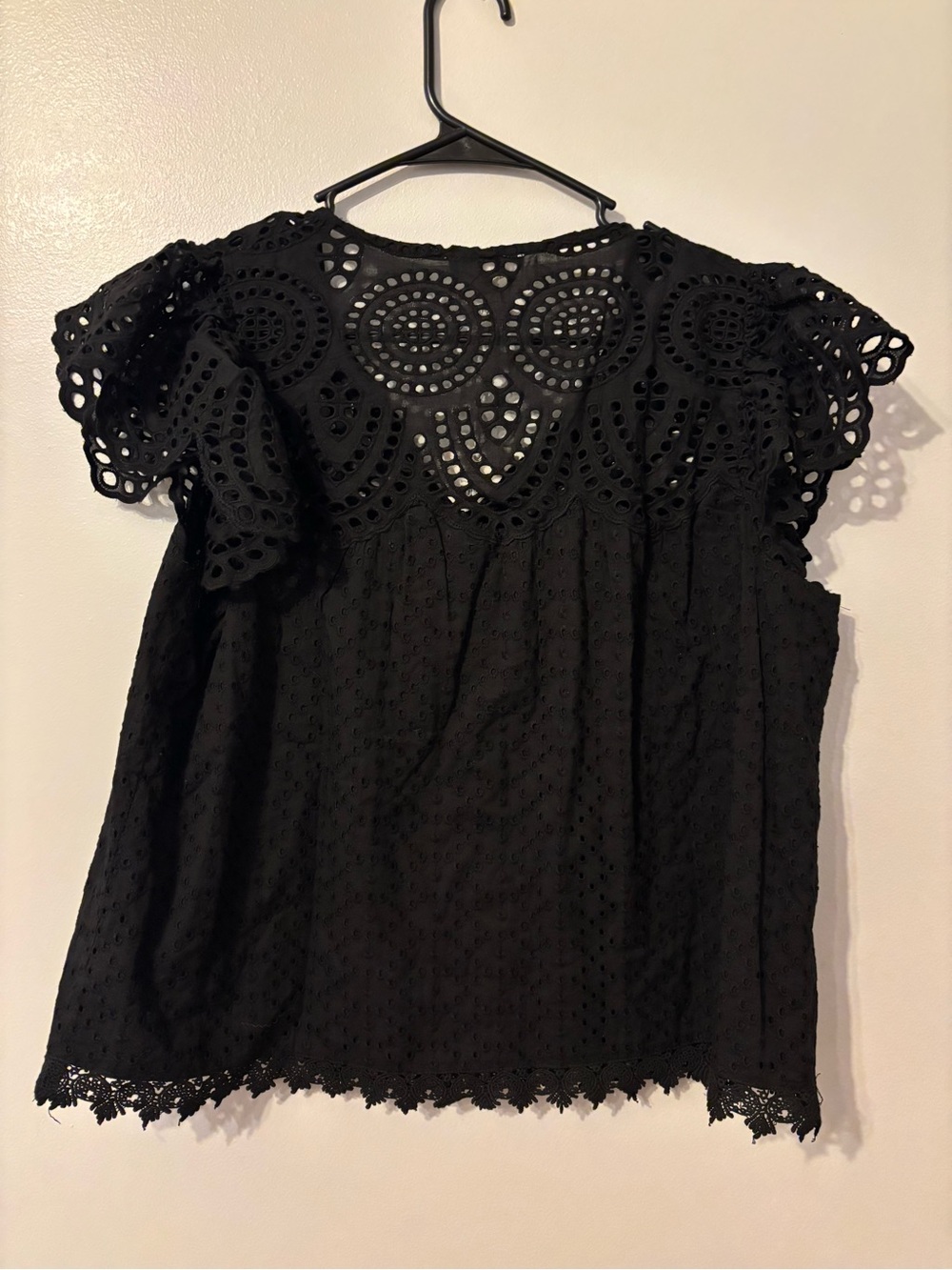New large black eyelet cotton blouse by Jennifer & Grace - Picture 3 of 3